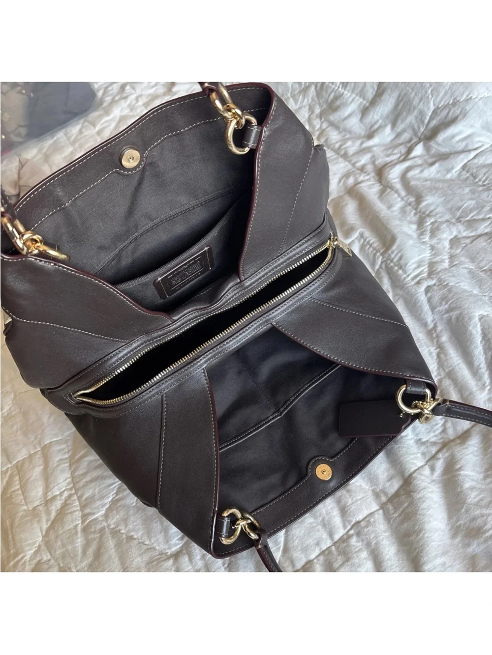 Coach shoulder bag